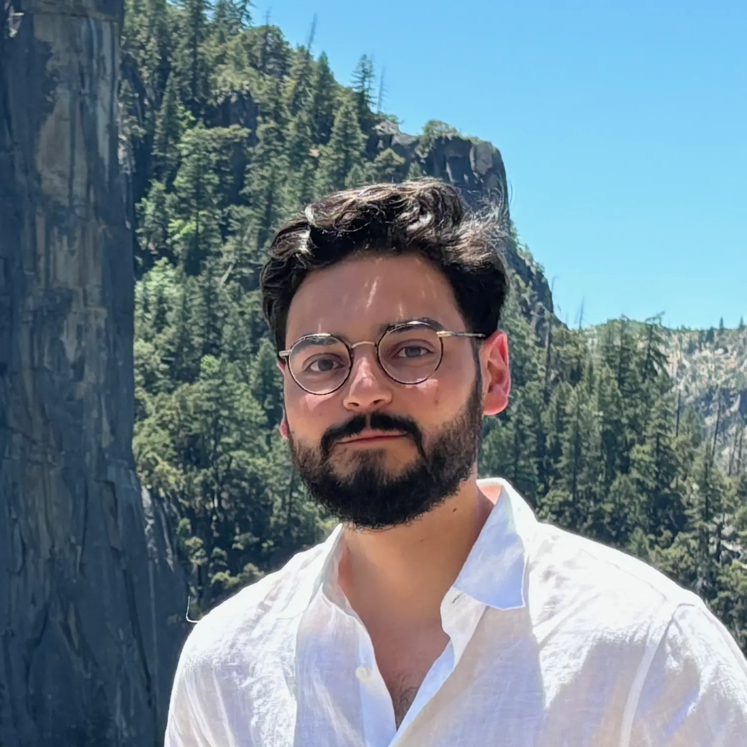 Portrait of Karim Knaebel